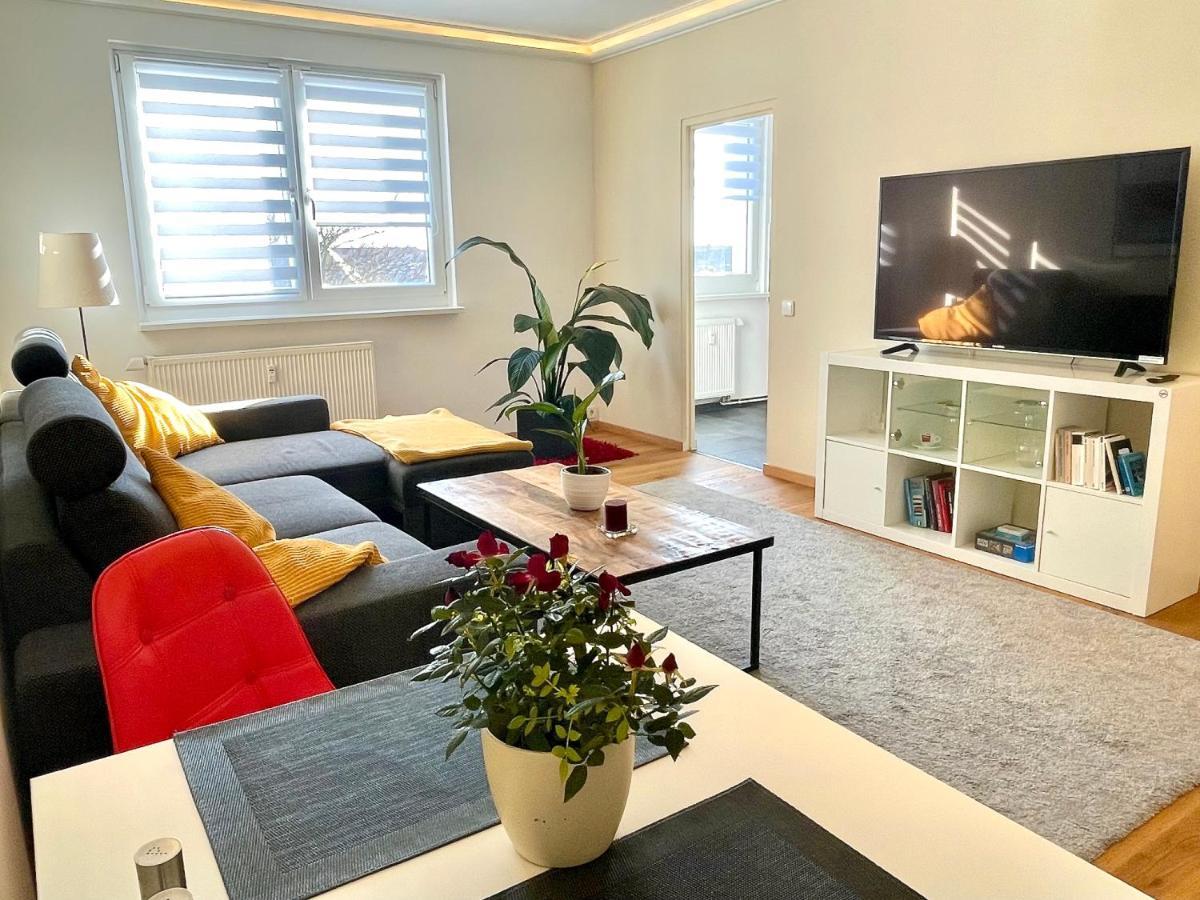 Zentrumsnahe Leipzig-Apartments, Nahe Ufz Und Bmw Inkl Parkplatz Und Fahrraeder Екстер'єр фото